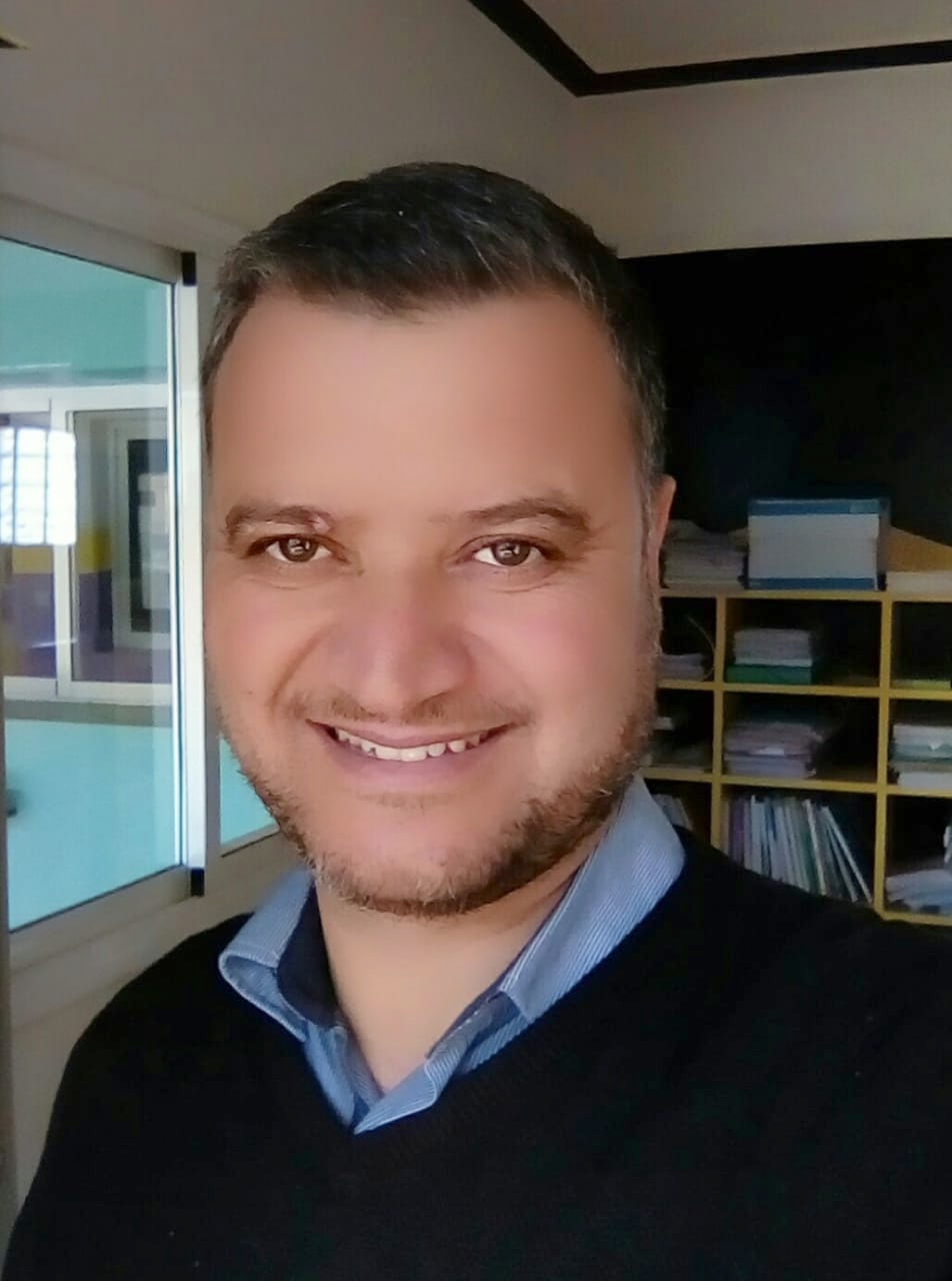 لماذا نكتب؟ الواقع والأحلام