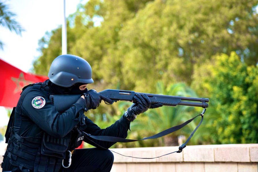 المهدية .. استخدام السلاح الوظيفي بشكل تحذيري لتوقيف شخص أحدث حالة من الفوضى بالشارع العام
