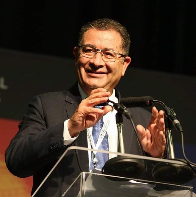 تنويرا للرأي العام.. رئيس المجلس الجماعي للحسيمة يوضح حيثيات الأنباء التي تفيد رفضه لمشروع استثماري لأحد شباب المدينة