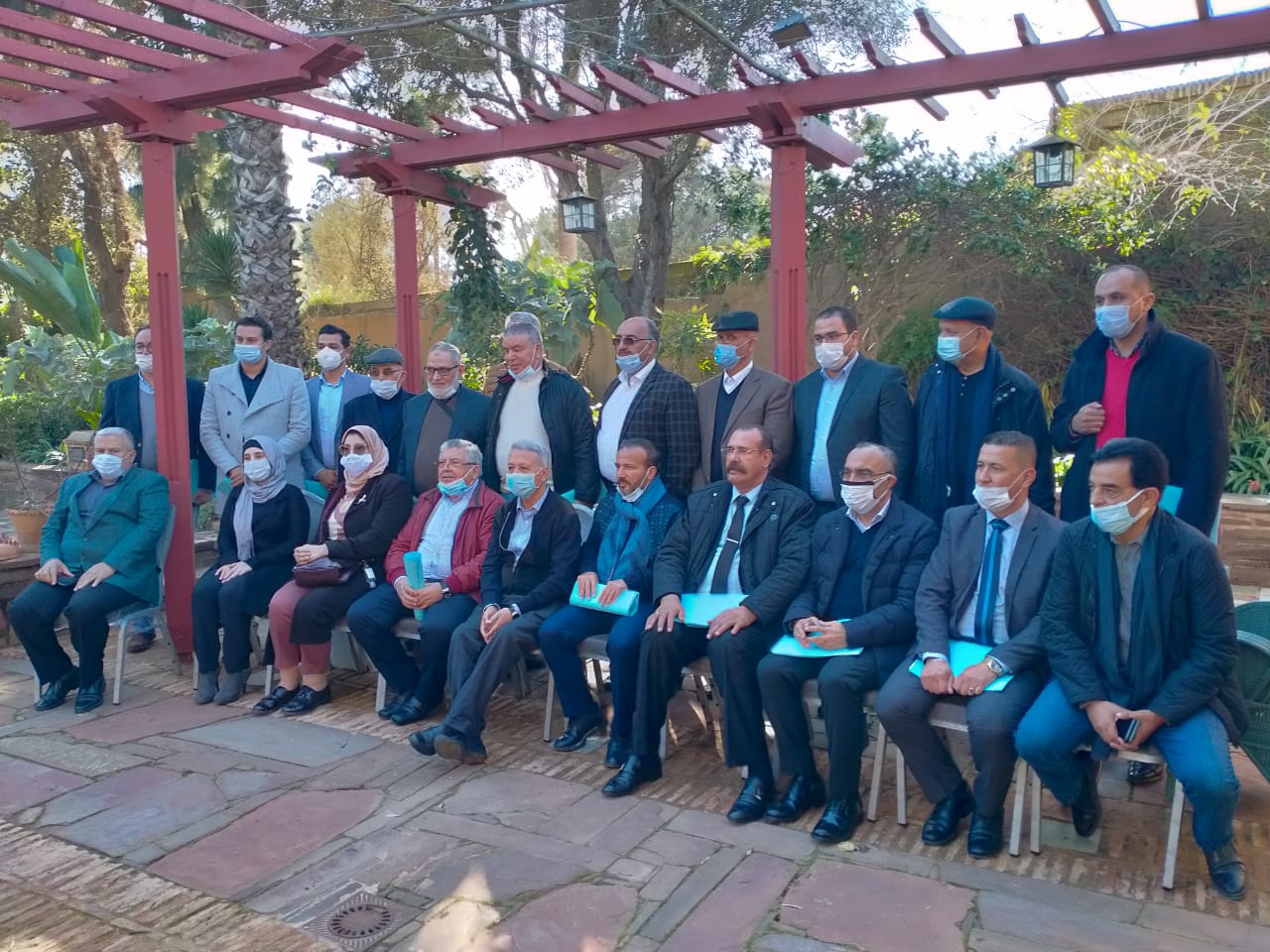 المديرية الجهوية للصحة بجهة فاس مكناس تنفي خبر وفاة مسنّيْن إثر تلقيهما اللقاح ضد كوفيد-19
