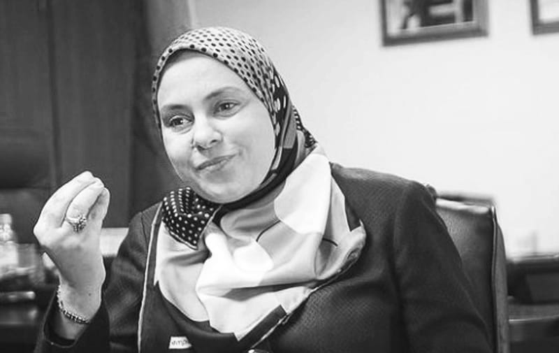 برقية تعزية ومواساة من الملك إلى أفراد أسرة المرحومة سمية بنخلدون