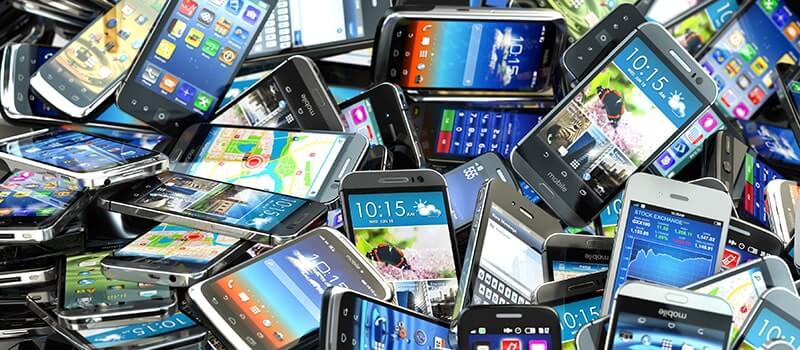 إحباط عملية تهريب كمية كبيرة من الهواتف الذكية