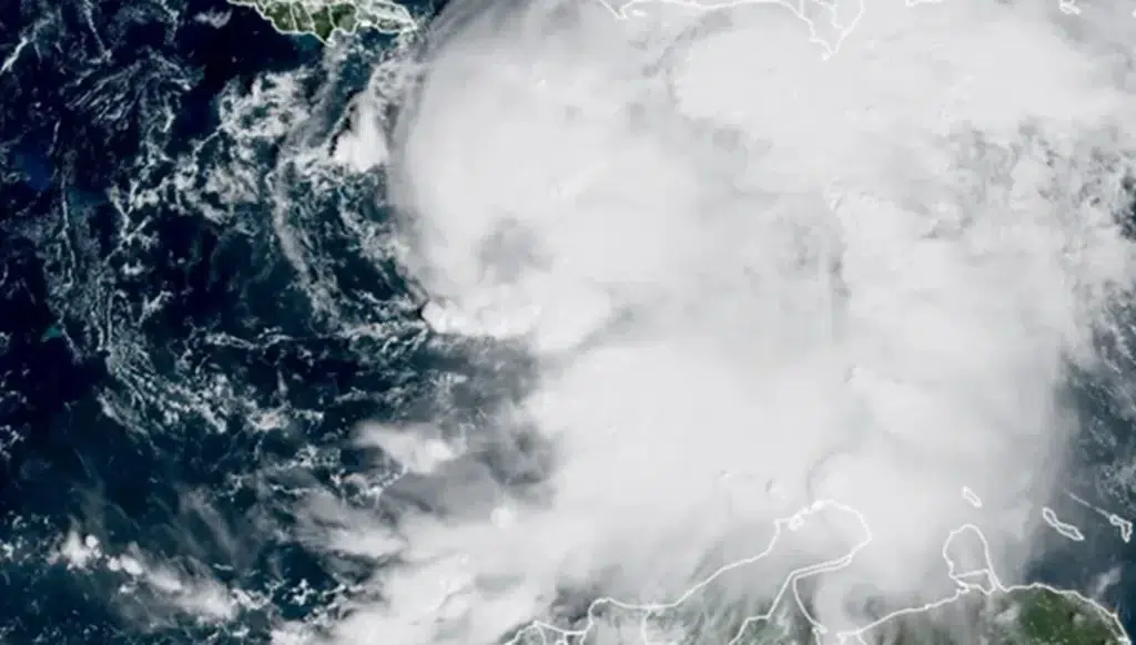 خطر الإعصار “ميليسا” يهدد 1.6 مليون طفل بالكاريبي.. واليونيسف تتخذ إجراءات عاجلة