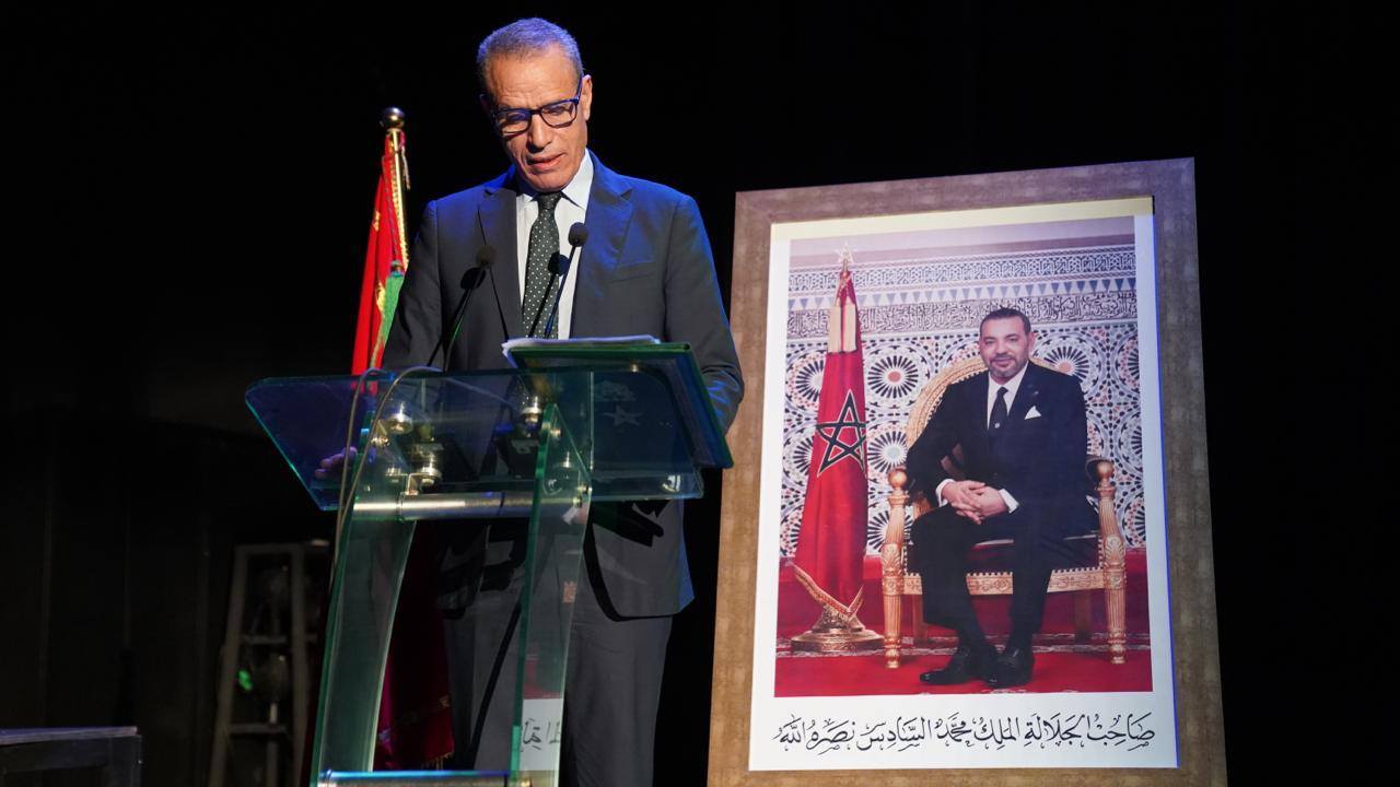 طنجة ترفع الستار عن الدورة 18 للمهرجان الدولي للمسرح الجامعي.. احتفاء بالإبداع في ذكرى المسيرة الخضراء